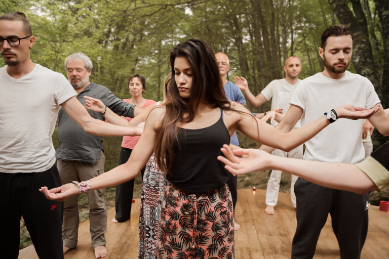 Stage yoga du cachemire et du son